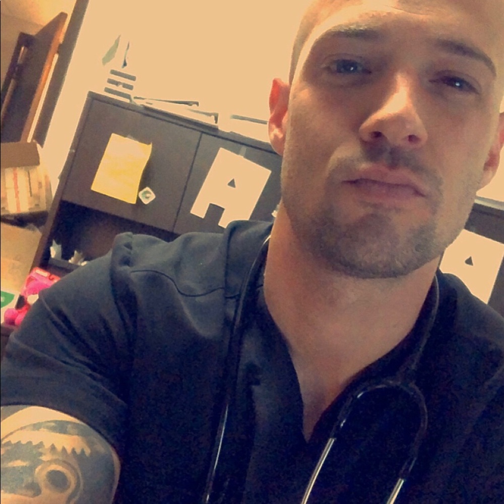 Meet your Posher, Jay